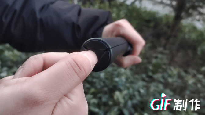 自拍杆三脚架一键变焦记录美好瞬间！龙8游戏网址小米变焦支架自拍杆2(图1)