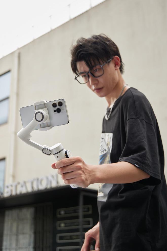 大品牌机型汇总分析手机云台稳定器十